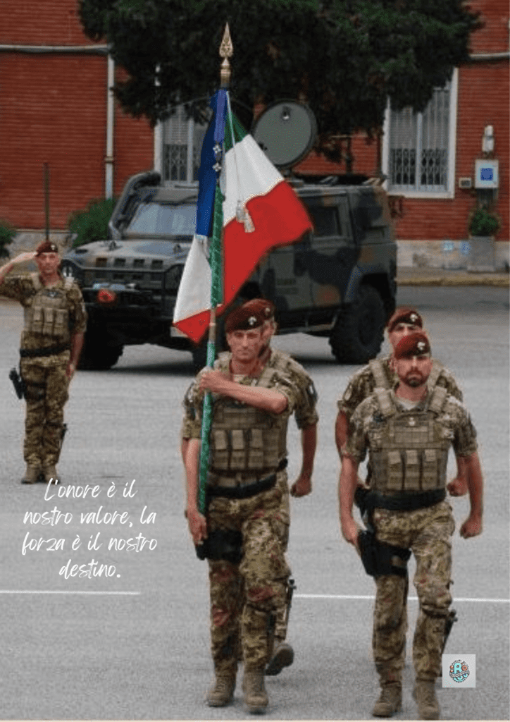 Soldati italiani che marciamo con la bandiera italiana, rappresentando onore, orgoglio e forza militare. La citazione "L'onore è il nostro valore, la forza è il nostro destino" riflette l'importanza dell'onore e della forza nella loro missione.